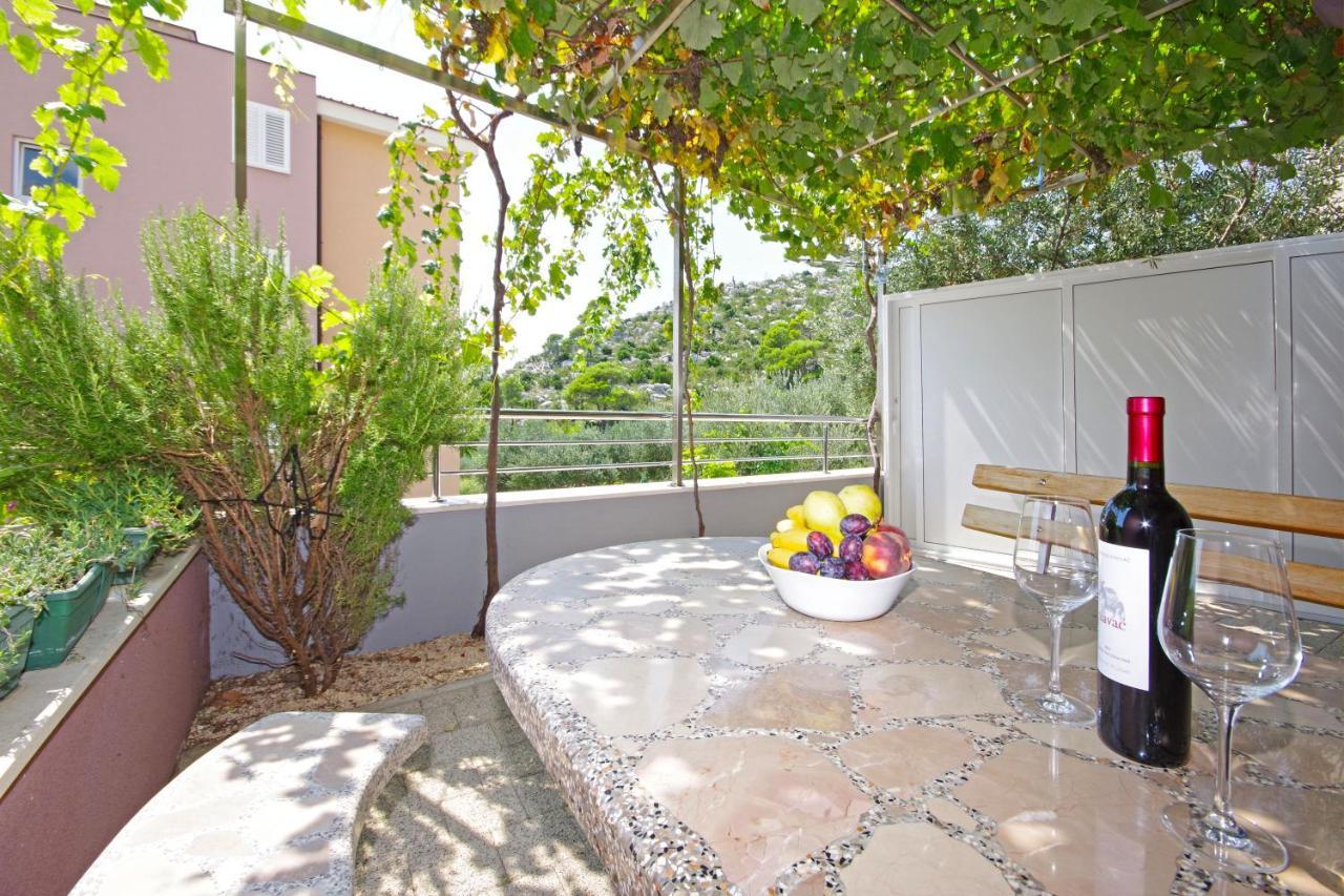 Apartmani Cezar Makarska Zewnętrze zdjęcie